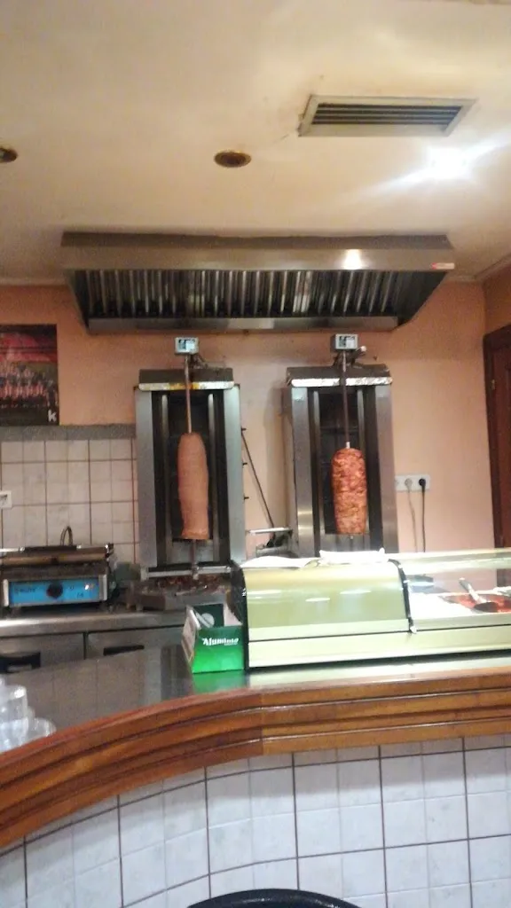 KEBAB El Derby Cafetería ristorante a Abanto y Ciérvana-Abanto Zierbena