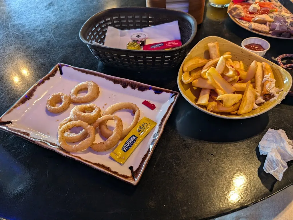 J.C. García Arrocha _Maloka_Abanto y Ciérvana-Abanto Zierbena_review