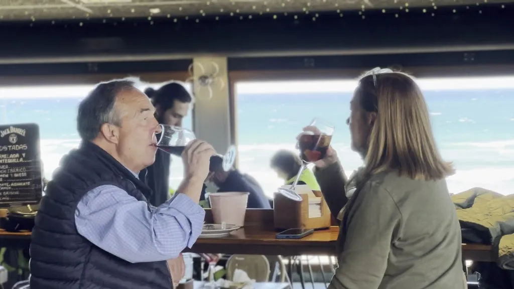 Krisztian Toth_Maloka_Abanto y Ciérvana-Abanto Zierbena_review