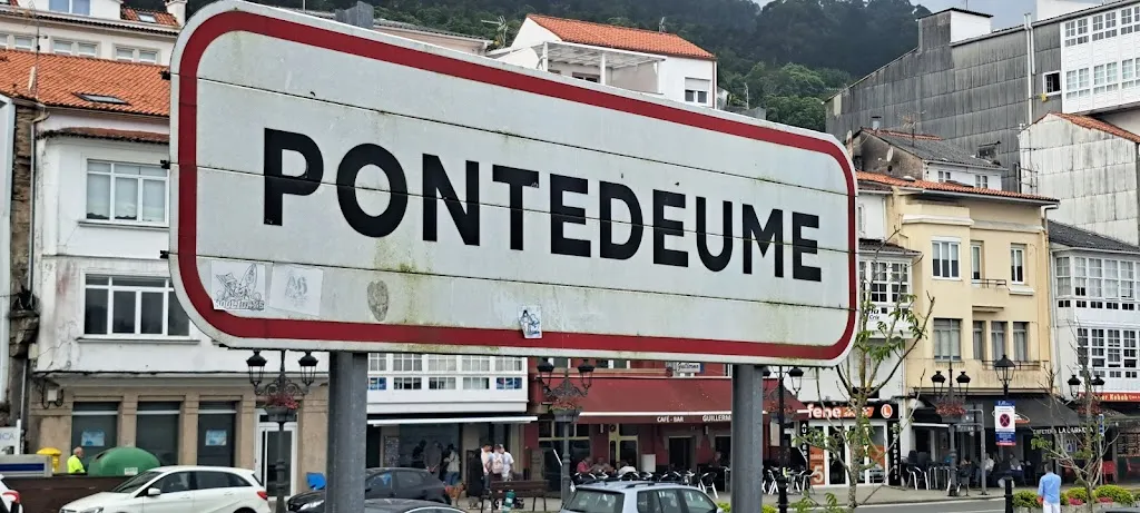 Pacoares_Cafe Bar Martiño_Pontedeume_review