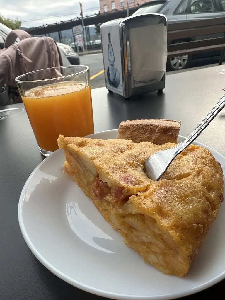 Cafe Bar Martiño_Pontedeume_slider_image_3