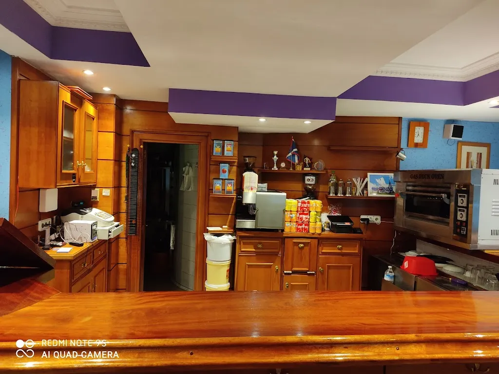 RayanPizzeriaKebab(SaquiAli) restaurant in Arrigorriaga