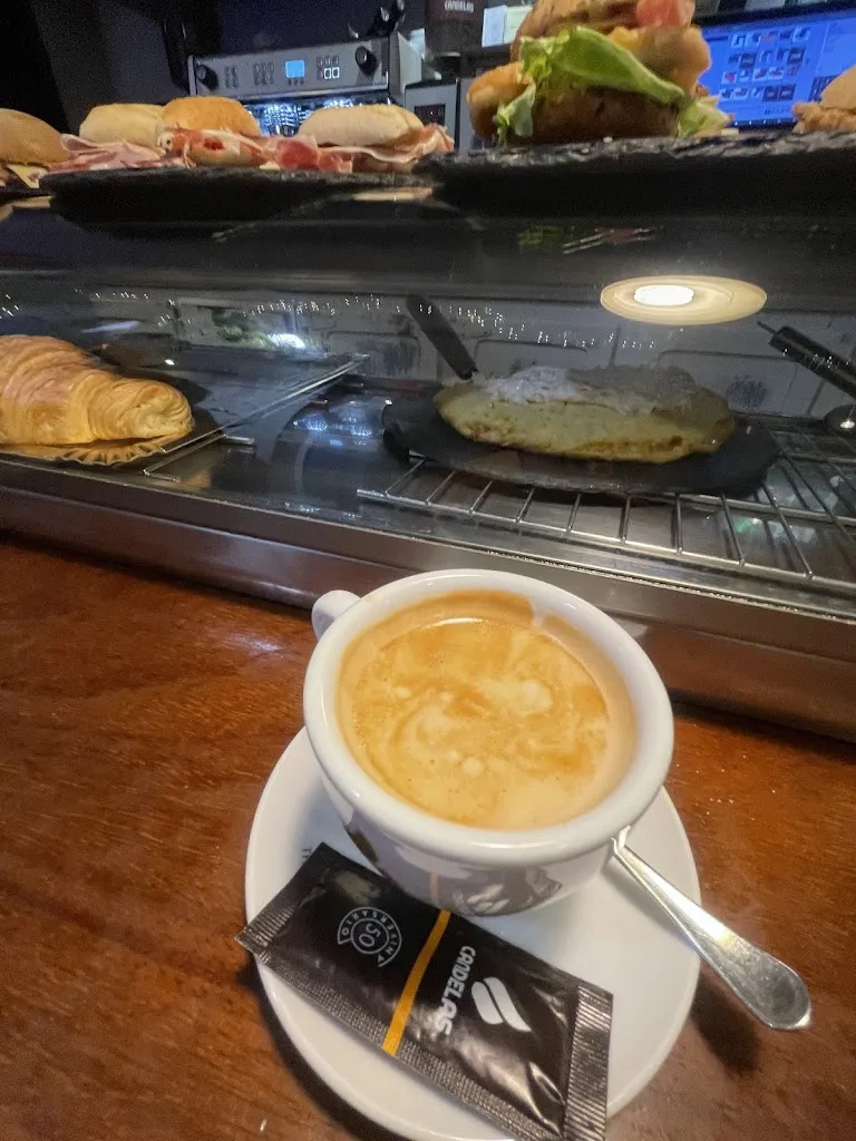 Juan carlos Herrero San José_Cafe Bar Niko_Arrigorriaga_review