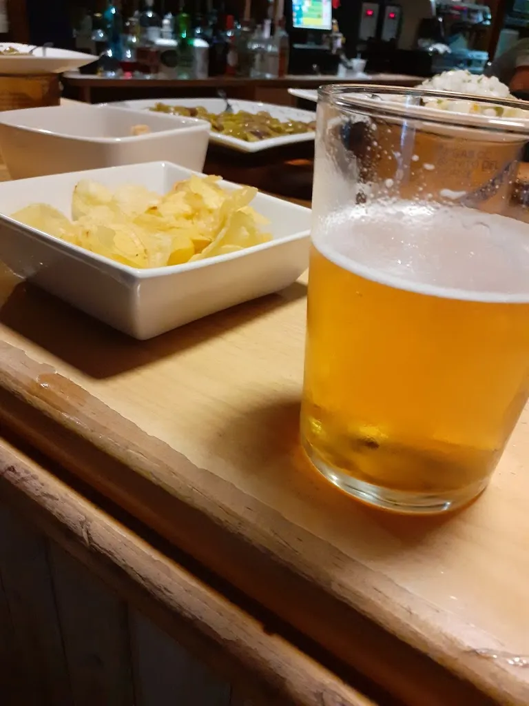 Chris L_Bar Coyote_Arrigorriaga_review