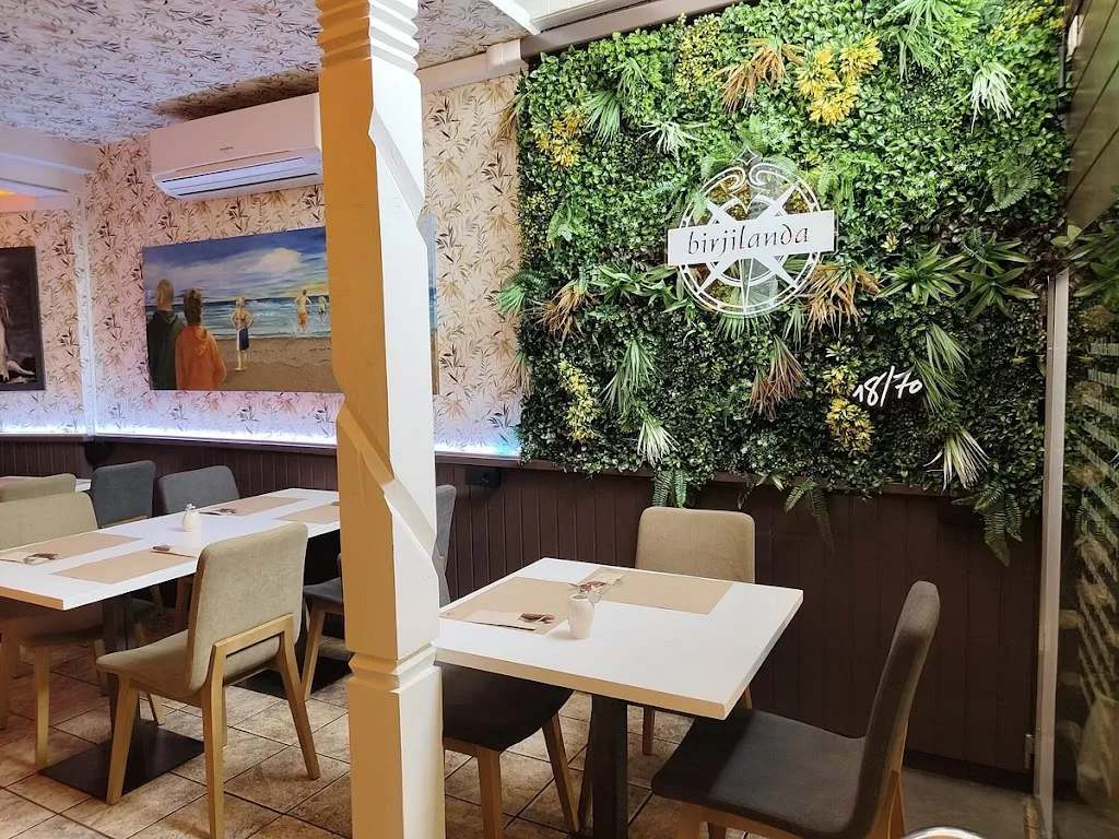 Birjilanda jatetxea restaurant in Bakio