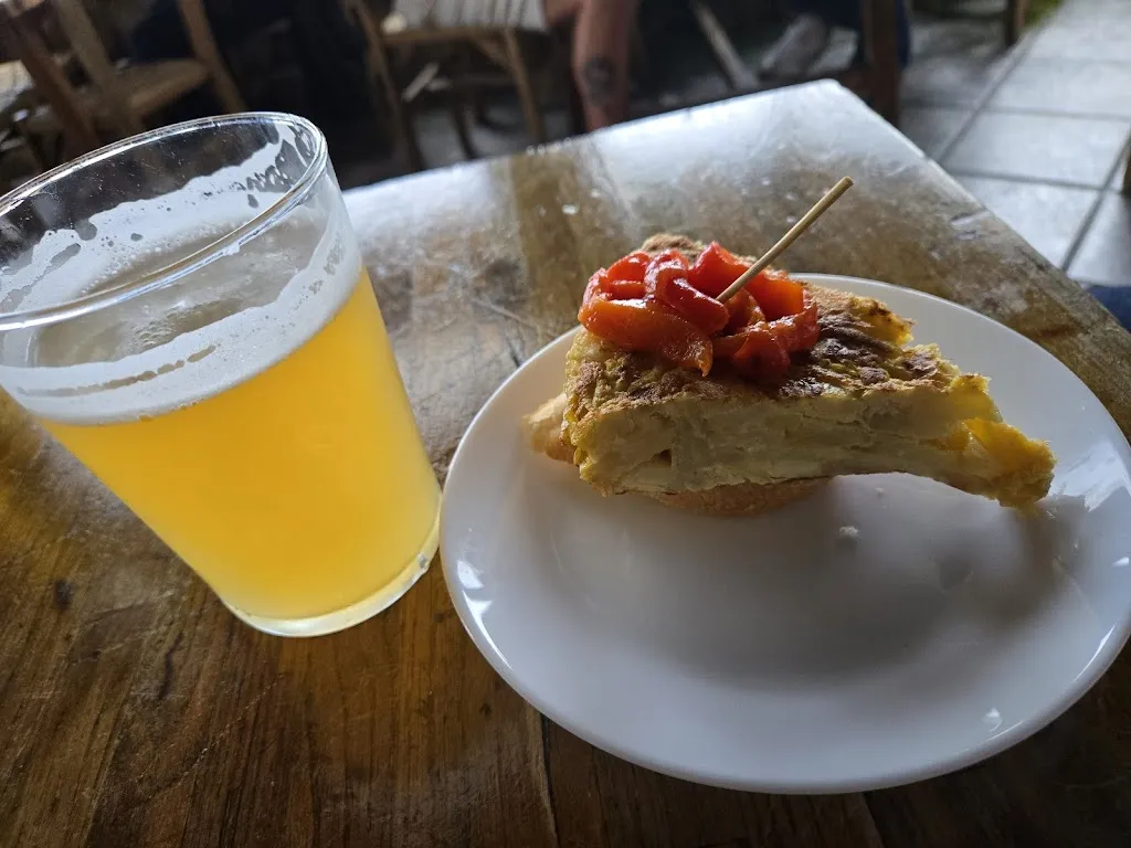 H. Alpha_Gaztelu Begi_Bakio_review