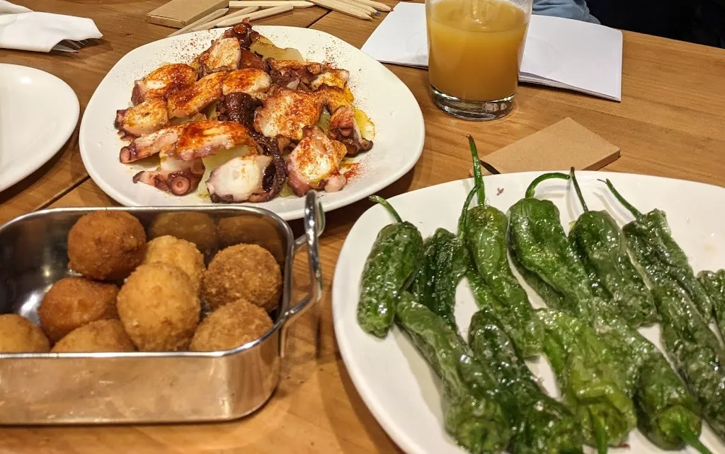 Cecily Robin_PROA Jatetxea_Bakio_review