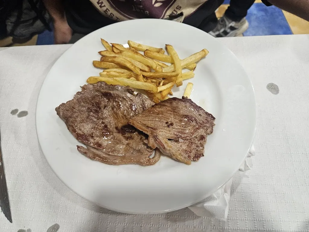 Juliak Rafael Brioso Lorente_Bar restaurante Auzokoa jatetxea_Amorebieta-Etxano_review