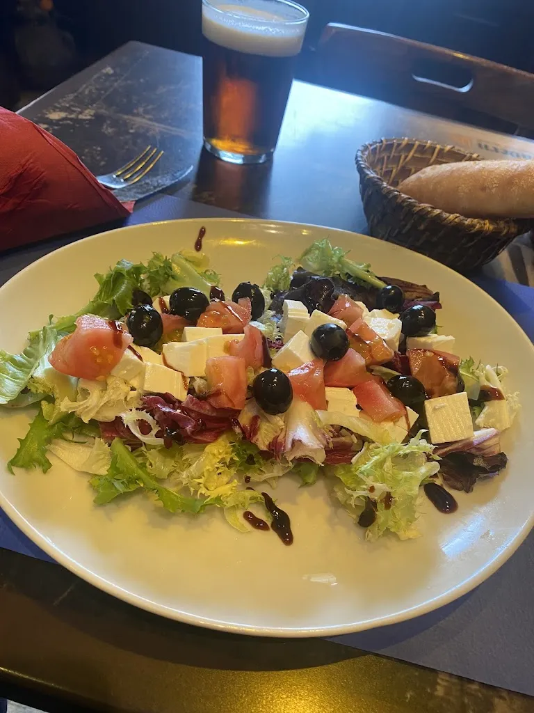 Aja A_Yalens Tavern_Amorebieta-Etxano_review