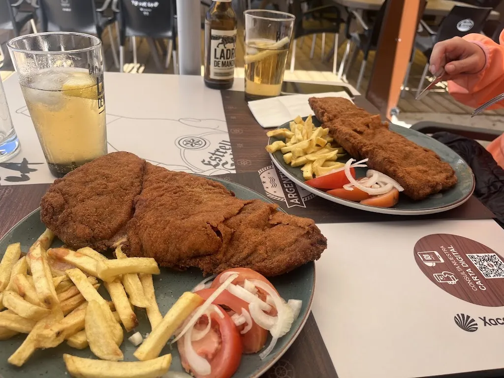 Josh Mellor_Argentina Sunset Club, Chiringuito Playa de Cabañas_Pontedeume_review