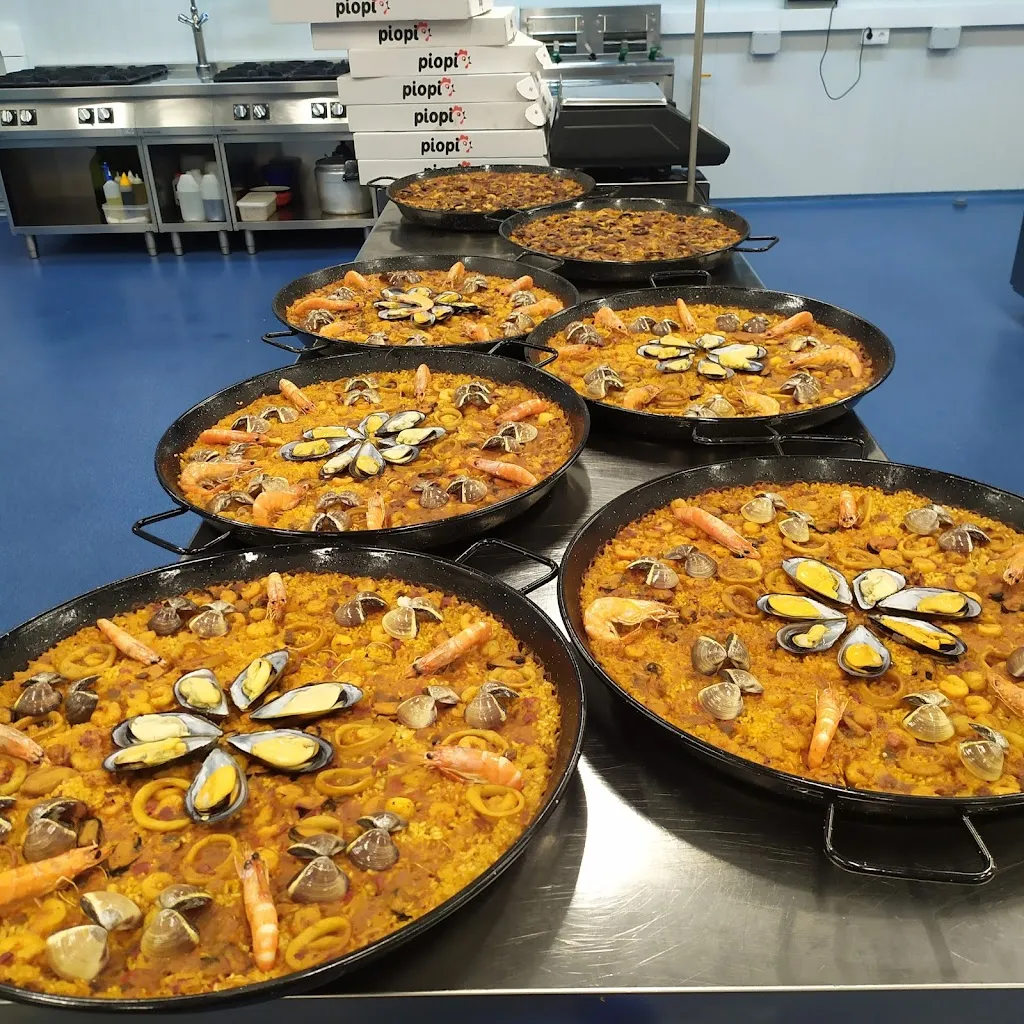 Piopio - Asador de pollos y comida para llevar - Amorebieta_Amorebieta-Etxano_slider_image_2