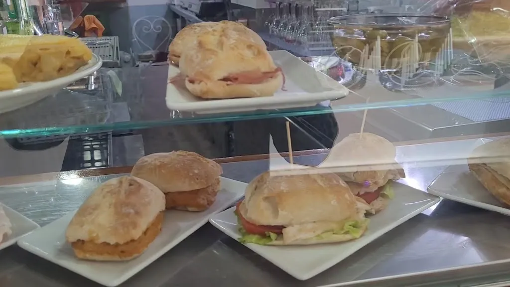 Bar La Viña Amorebieta_Amorebieta-Etxano_slider_image_2