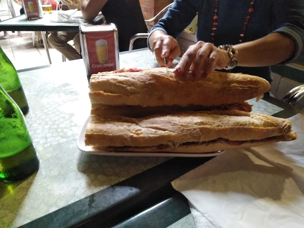 Menu_BAR A_Amorebieta-Etxano_image_9