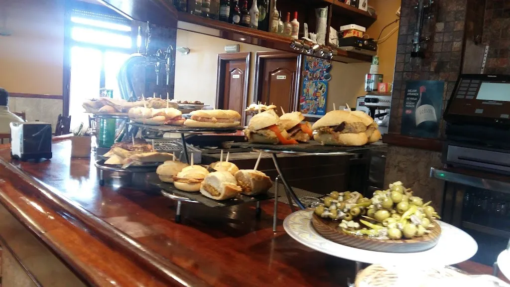 Menu_Habitaciones,Bar-Restaurante, Bide-Ondo_Amorebieta-Etxano_image_1