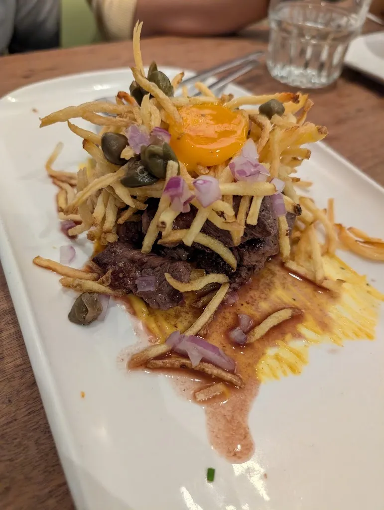 Kelsey_Entre Santos Cocktail Bar & Food_Santiso_recensione