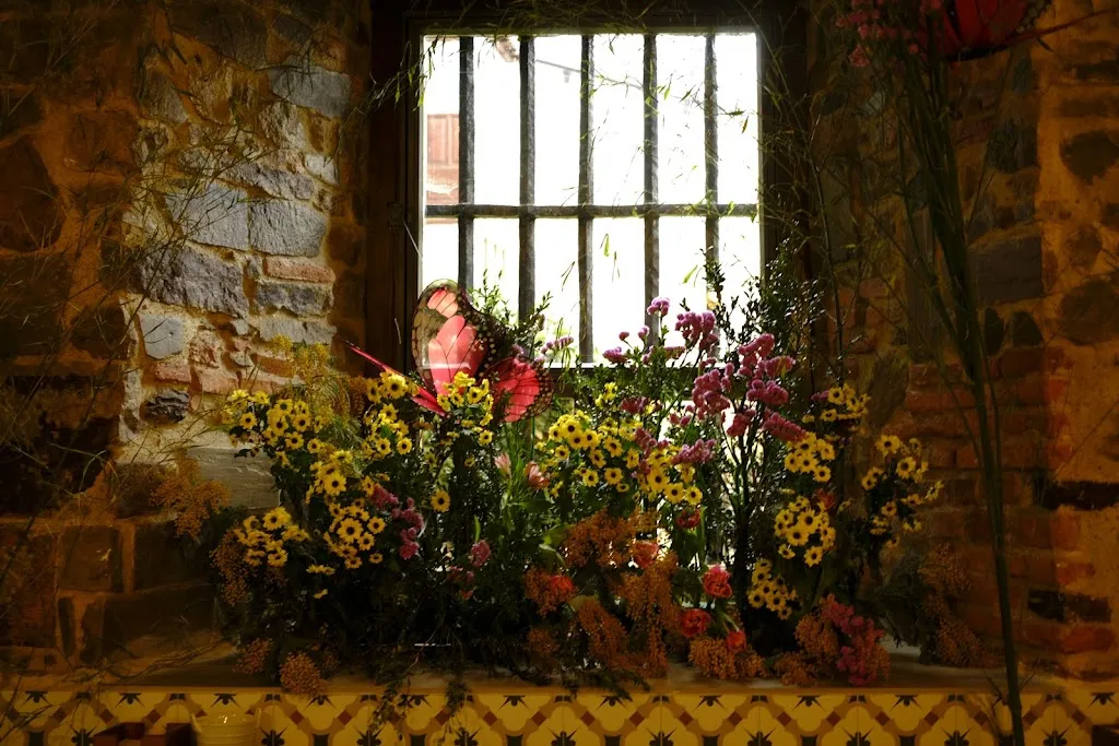 javier larrabeiti_Entre Uvas_Balmaseda_review