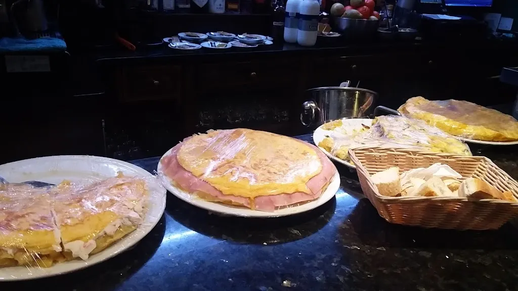 Rivero Vélez Iker_La Bodega Bar Food_Balmaseda_review