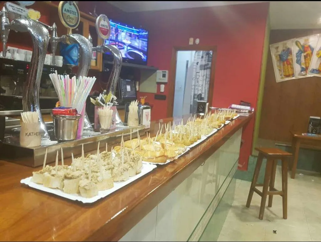 Elquer Rivas_BAR EL RINCON_Balmaseda_review