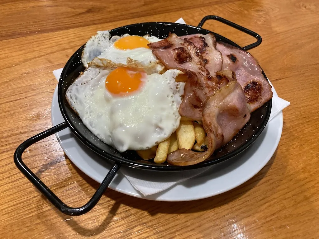 Bar Zentrala_Berriatua_slider_image_2