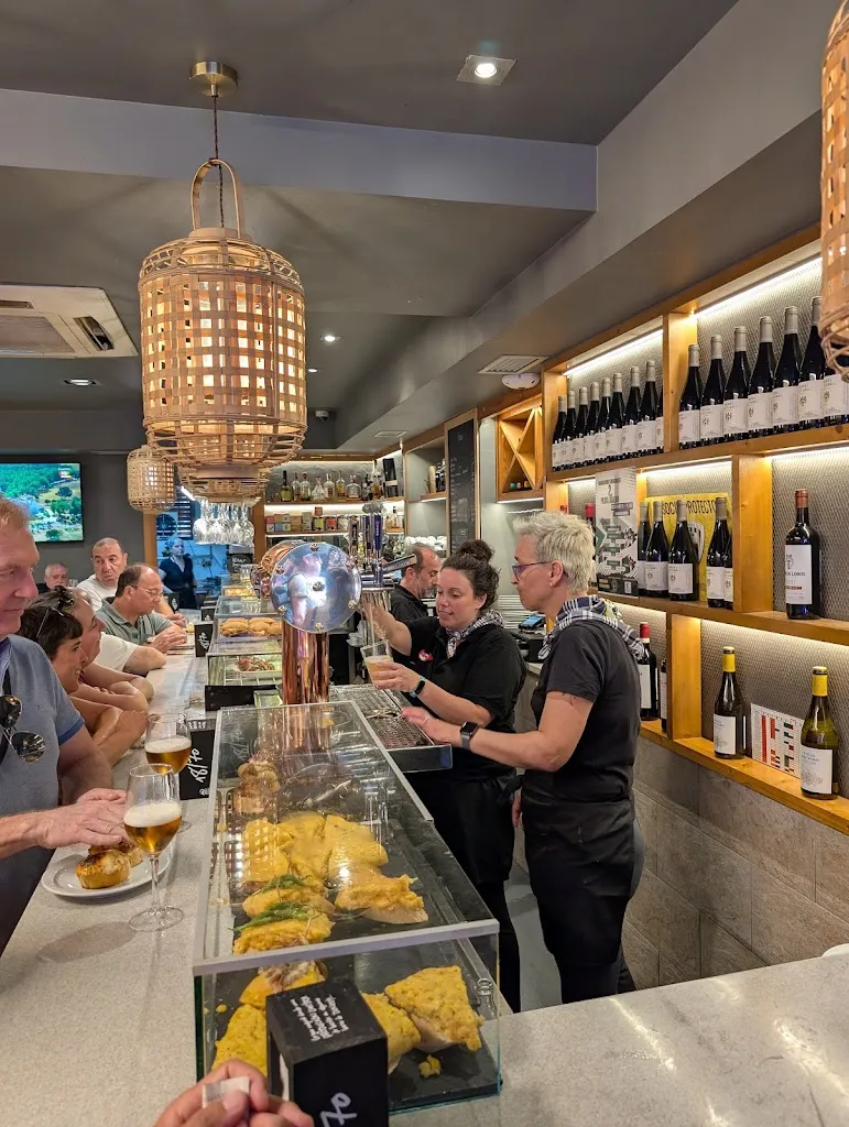 Phil Jones_Bar restaurante El Hórreo Barakaldo_Barakaldo_review