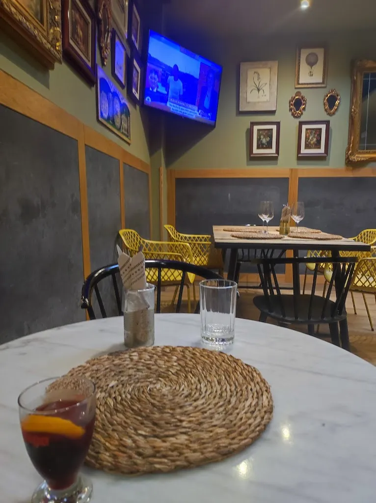 Oh La Lá_Barakaldo_slider_image_3