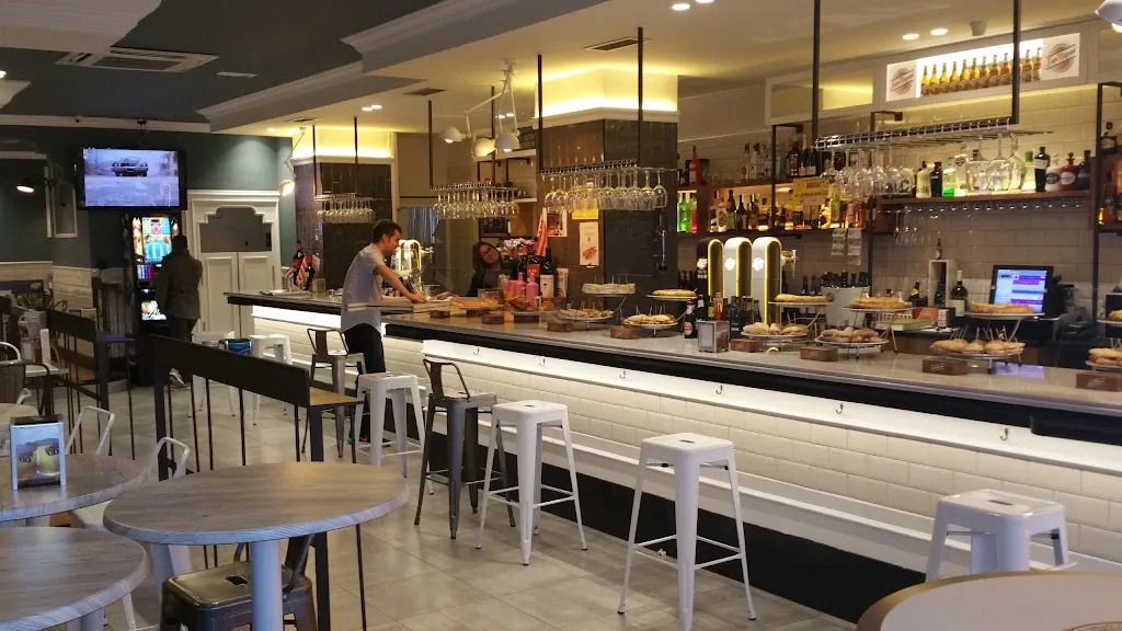 Sans Serif_Barakaldo_slider_image_1