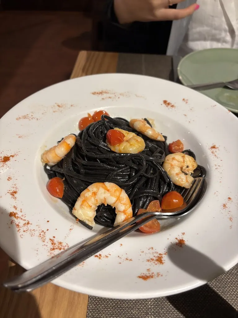 Anson Lai_Ribeira Square_Ribeira_review