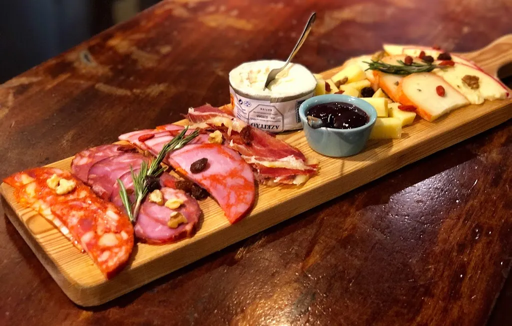 Ribeira Square_Ribeira_slider_image_3