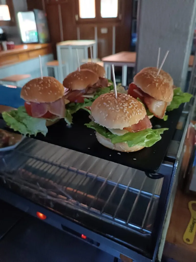 Edudoga taberna_Basauri_slider_image_1