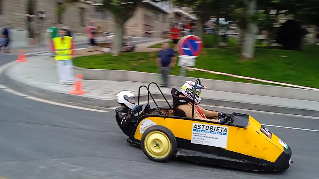 Edudoga taberna_Basauri_slider_image_3