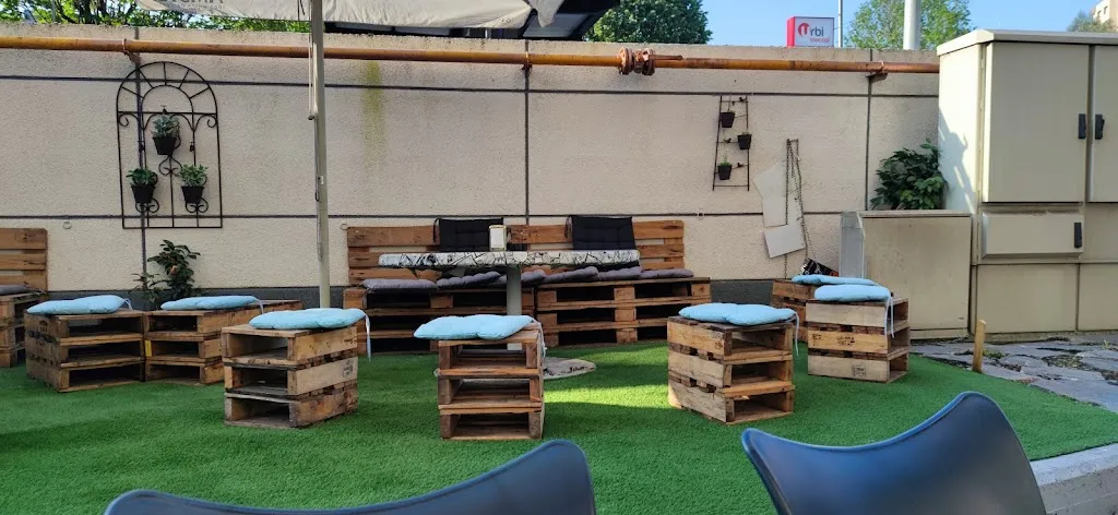 Joseba F. Y_Lacom Peten C.I.A._Basauri_review