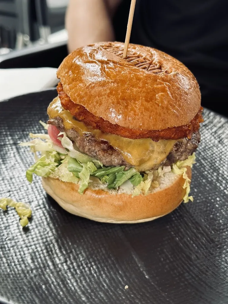 Yom Rivas_Glotón Vice Basauri_Basauri_review