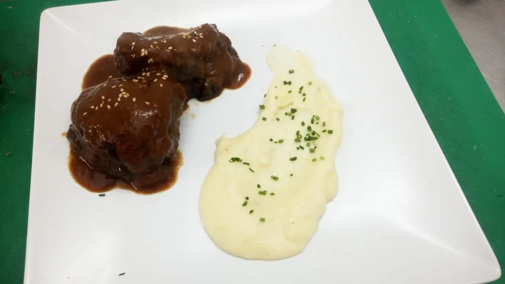 iker Balerdi Goiri_BAR RESTAURANTE BATZOKI BERANGO_Berango_review