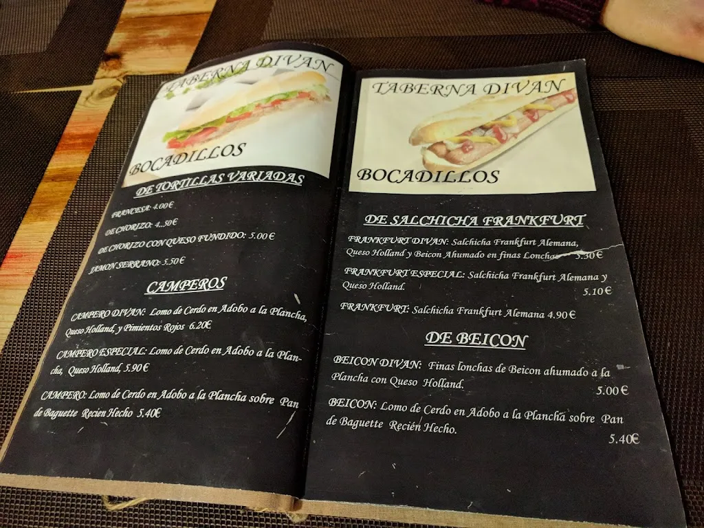 Yeray Varela Rodríguez_taberna divan, berango_Berango_review