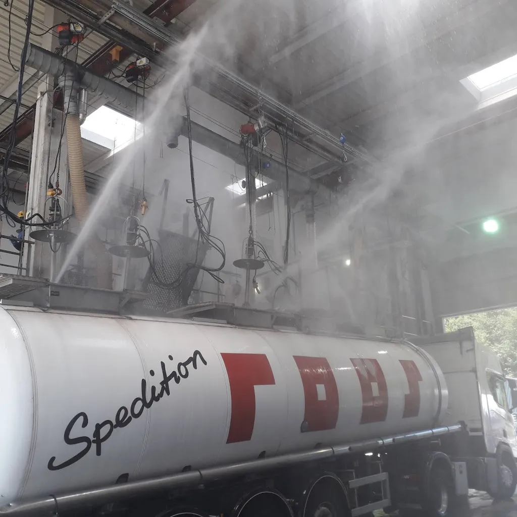 Black K._Berango_Berango_review