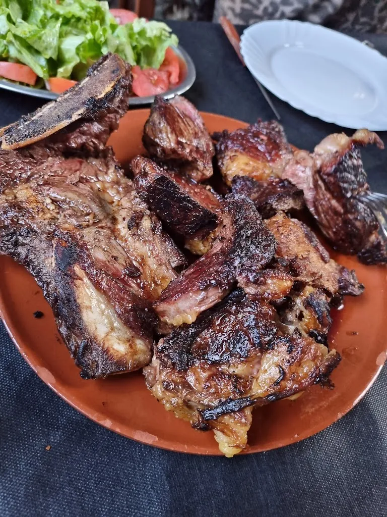 Endre Szigethy_Itxas-Ondo Taberna_Ea_review