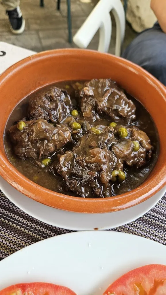 Kristina K_Batzoki Taberna_Ea_review