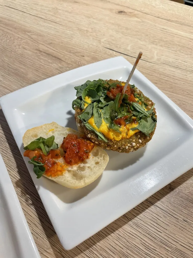 Y J_Batun - Batun Taberna_Bermeo_recensione