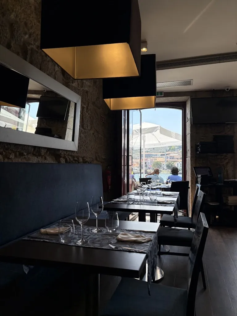 Vinhas d'Alho_Ribeira_slider_image_1