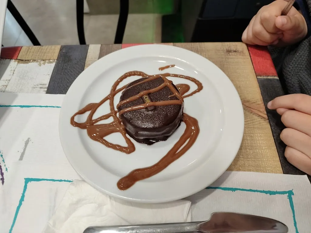 Dolores Serrano_Izokin_Bermeo_review