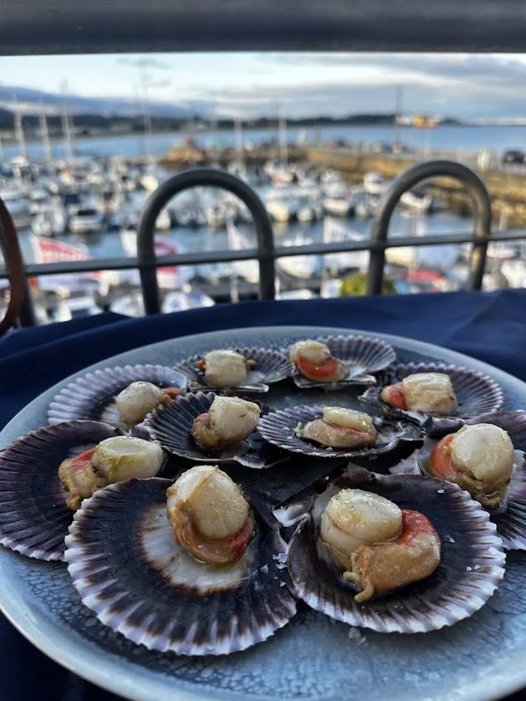 Estefanía E_Restaurante Club Náutico de Ribeira_Ribeira_review