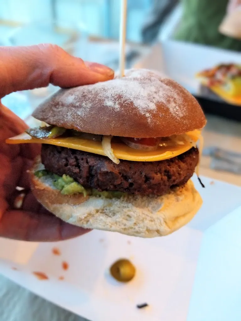 Jonathan Cross_Kraken Burger_Elantxobe_review