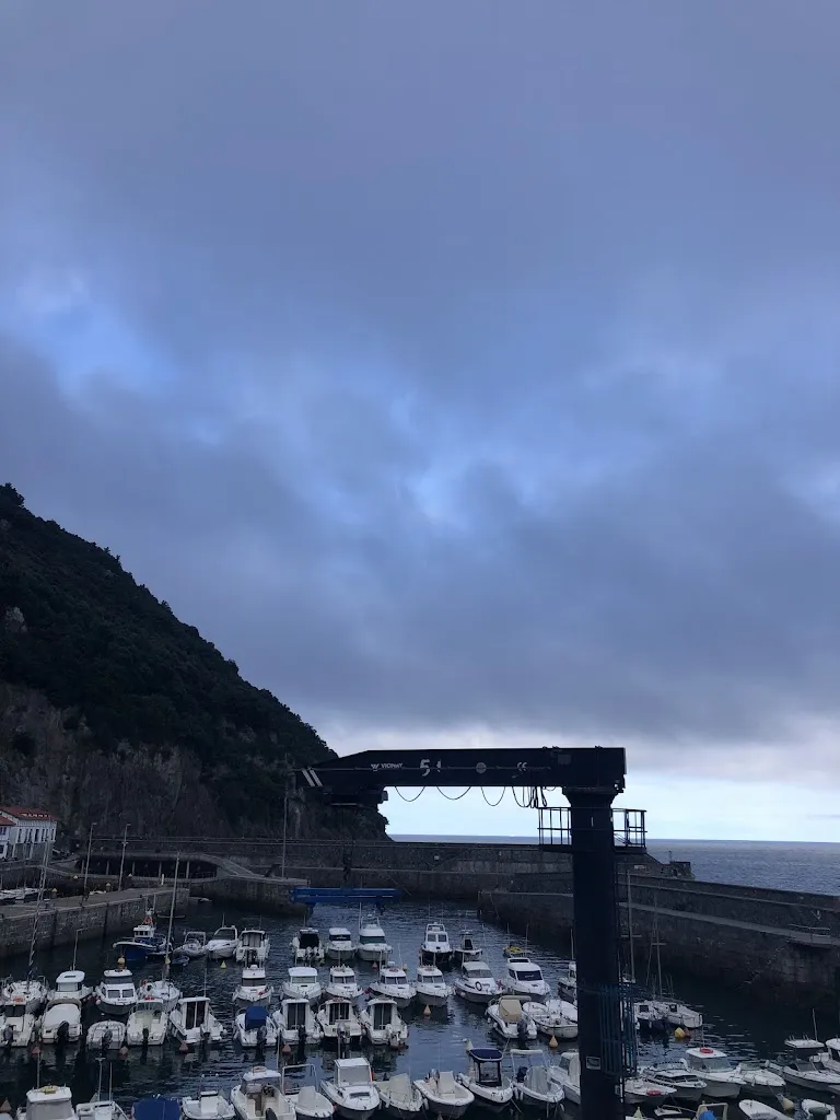 Alberto Mateos_Miren Jesús Cortázar Uriarte_Elantxobe_review