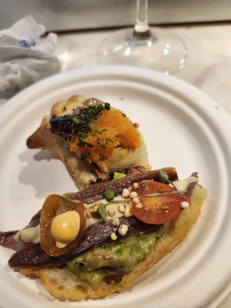 Deniz Erkmen_Gure Toki_Bilbao_review