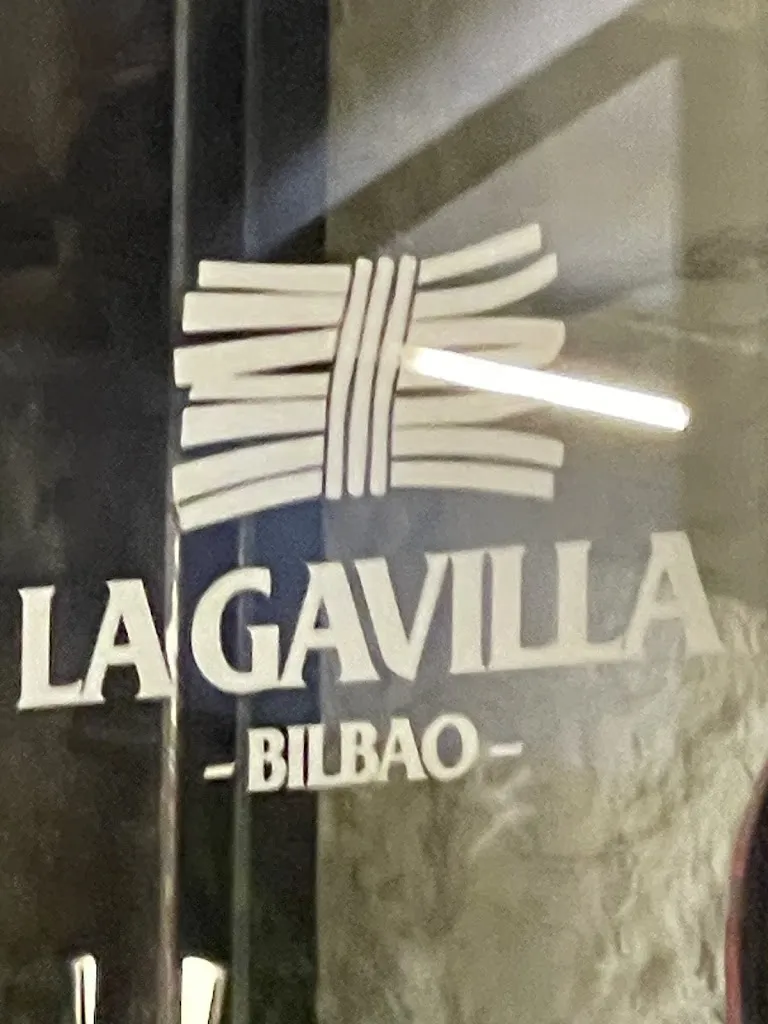 Elena Antoniou_La Gavilla_Bilbao_review