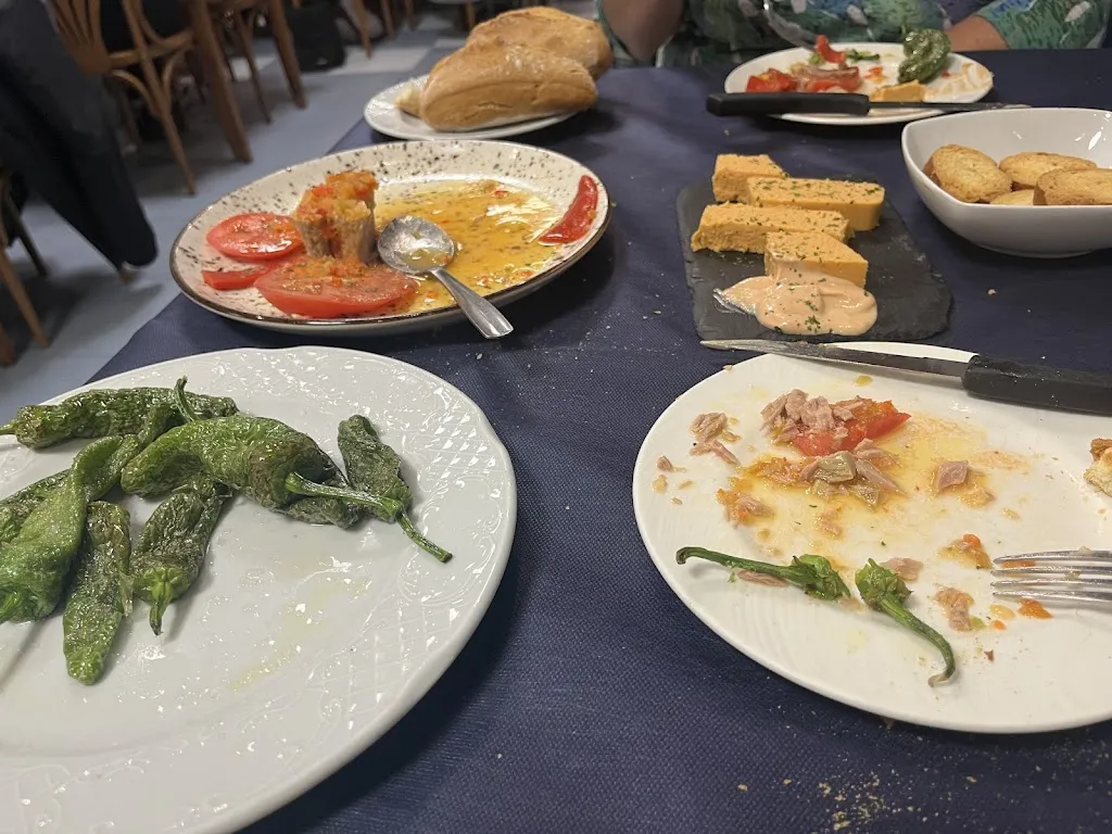 Tom Scovill_Rio-Oja_Bilbao_recensione