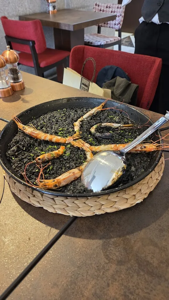 김규리_Entreletras @ Hotel NH Collection Palacio de Tepa_Aranga_review