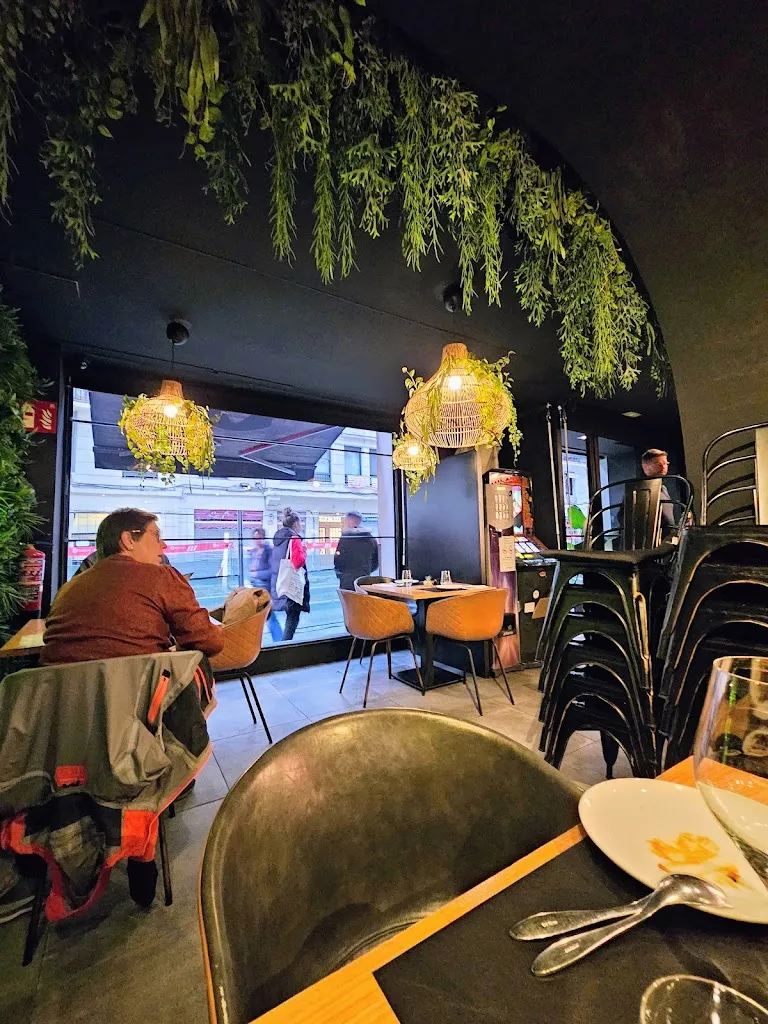 Anatoly Petkov_Mio Basque Urban Food_Bilbao_review