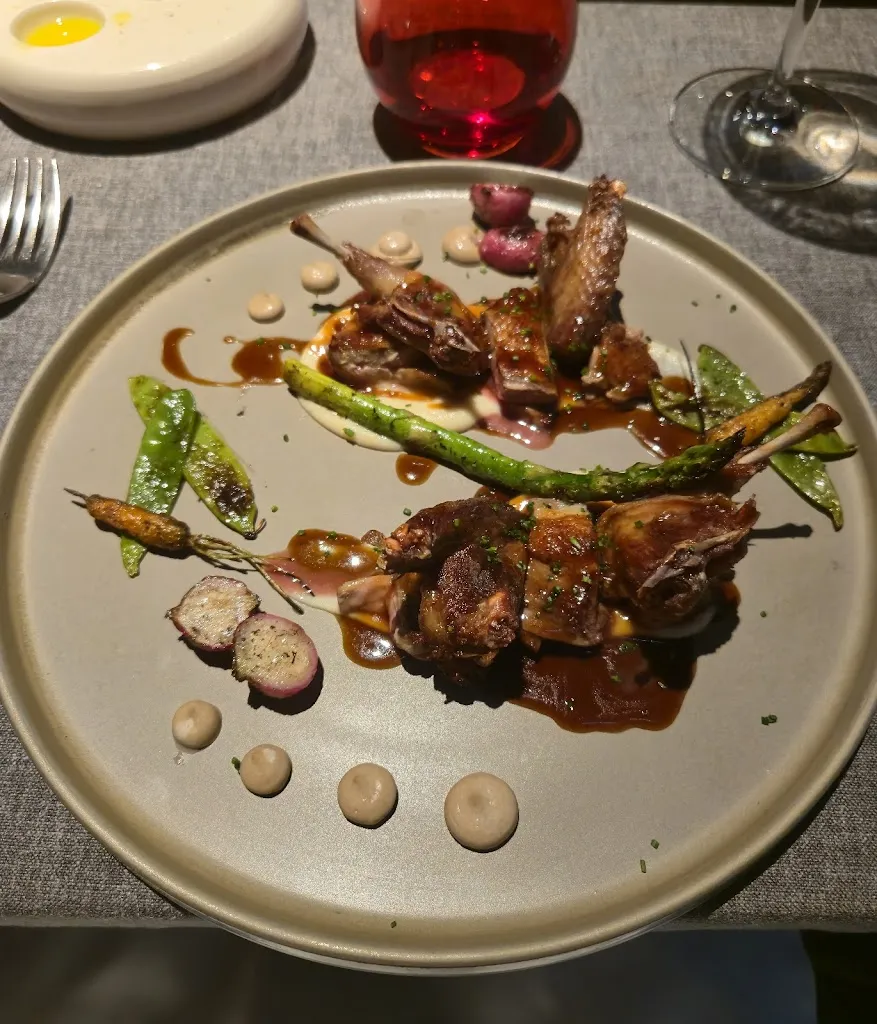 Anafiel “Selenochild” Soluna_Restaurante Porrue_Bilbao_review