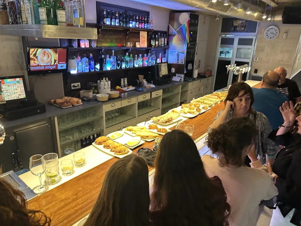 Peter Behrendorff_Parra Taberna • Elorrio_Elorrio_review